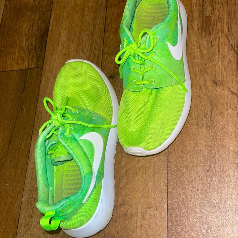 Nike Roshes